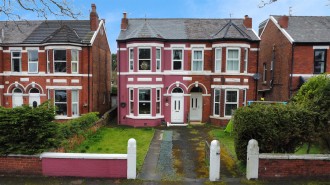 Larch Street, Southport