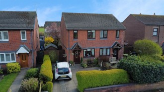 Crawford Road, Crawford Village