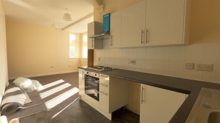 Images for Boundary Road, St. Helens