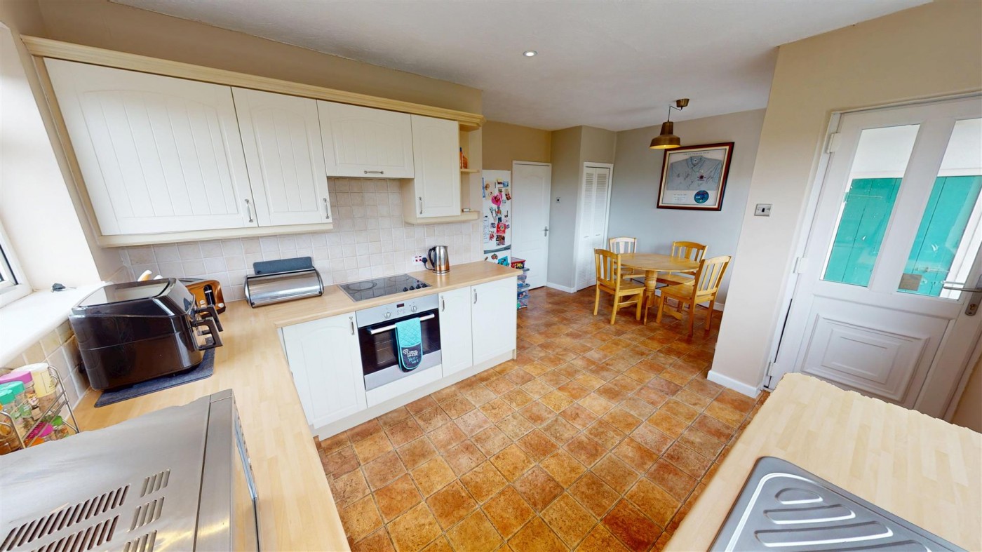 Images for Stuart Crescent, Billinge, Wigan, WN5 7NW