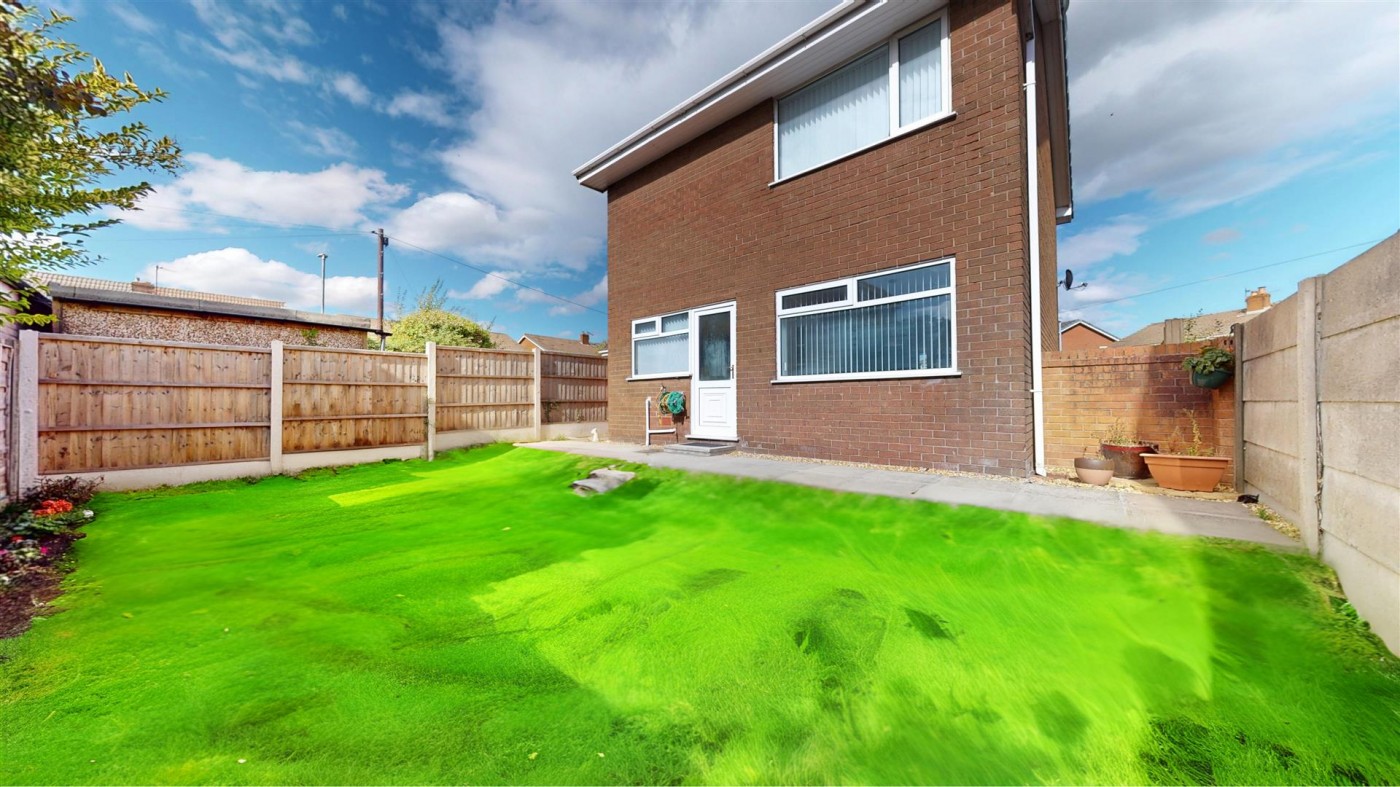 Images for Linford Grove, St. Helens