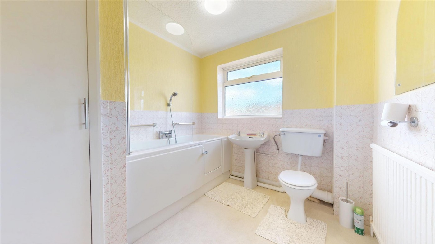 Images for Linford Grove, St. Helens