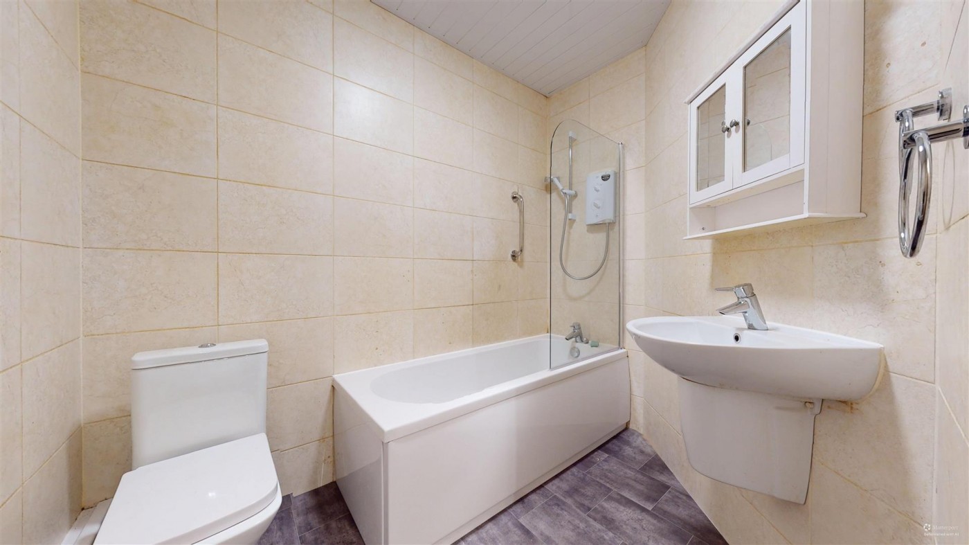 Images for Boundary Road, St. Helens