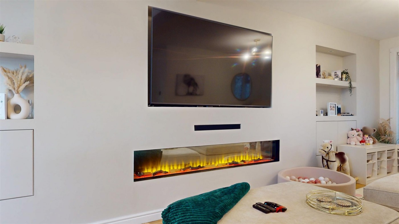 Images for Broadway, Grange Park, WA10 3RU