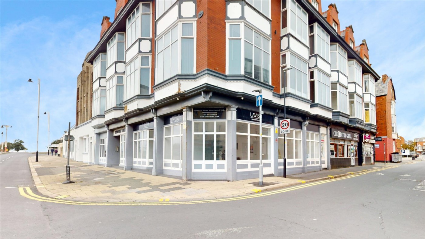 Images for 10, 16 Coronation Walk, Southport