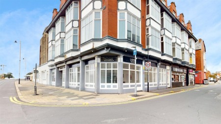Images for 10, 16 Coronation Walk, Southport