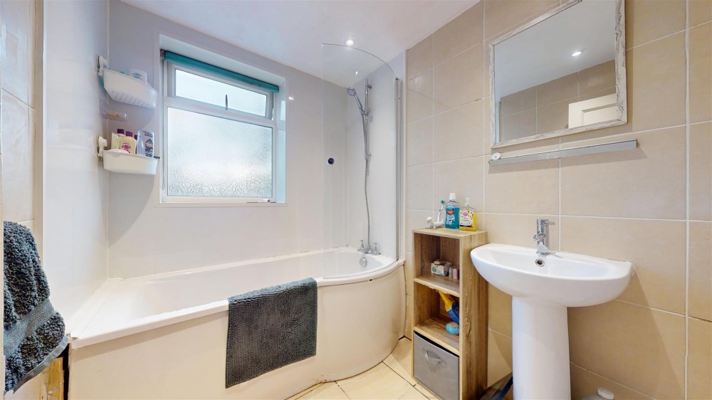 Images for Knowsley Road, St Helens, WA10 4 EAID:DavidDaviesAPI BID:3