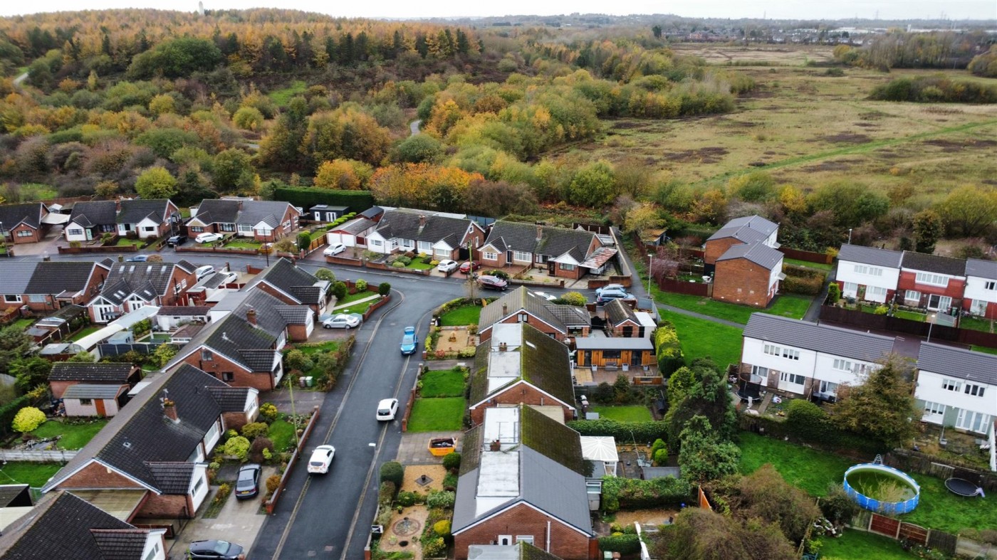 Images for Cranshaw Avenue, Clock Face, St. Helens