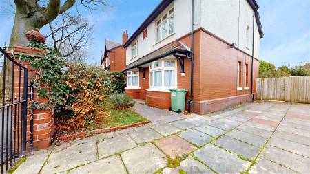 Images for Kiln Lane, Dentons Green, St Helens