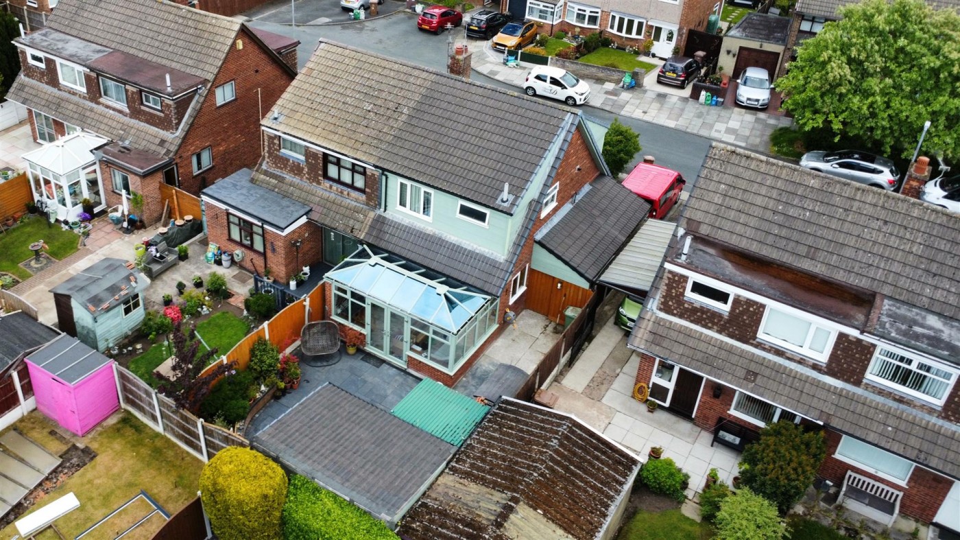 Images for Hoylake Grove, Clock Face, St Helens